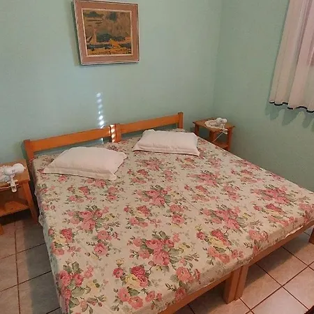 St. Peter Apartment *
